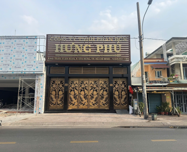 Công trình Cổng Nhôm Đúc 4 Cánh Tại Quận 7