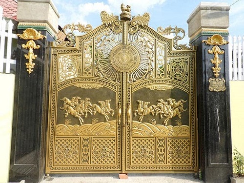 Báo giá cổng nhôm đúc mới nhất 