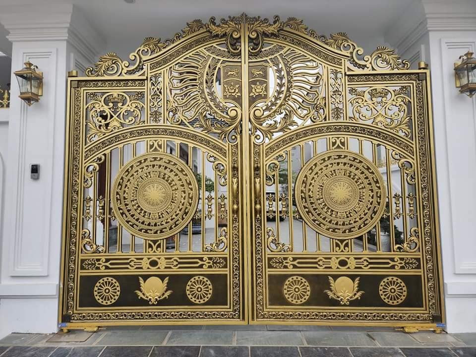thi công cổng nhôm đúc tại Bình Dương