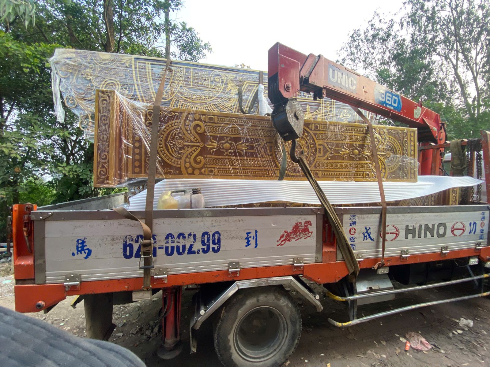 cổng nhôm đúc uy tín