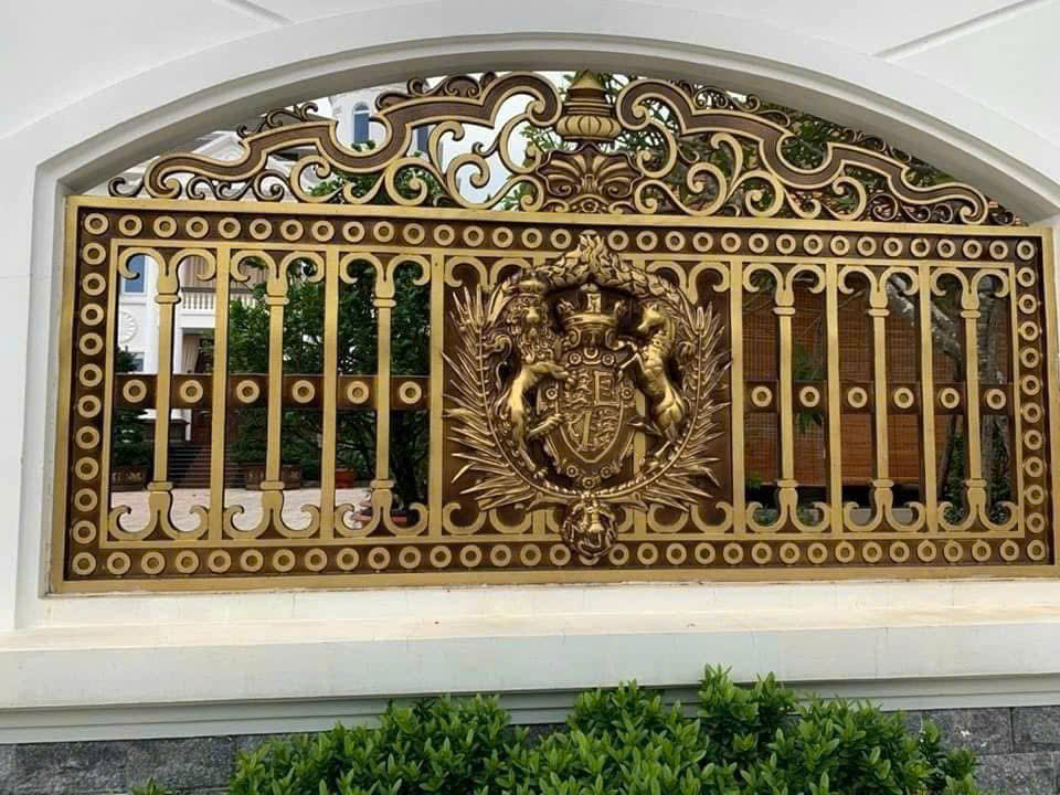 Hàng rào mẫu H24