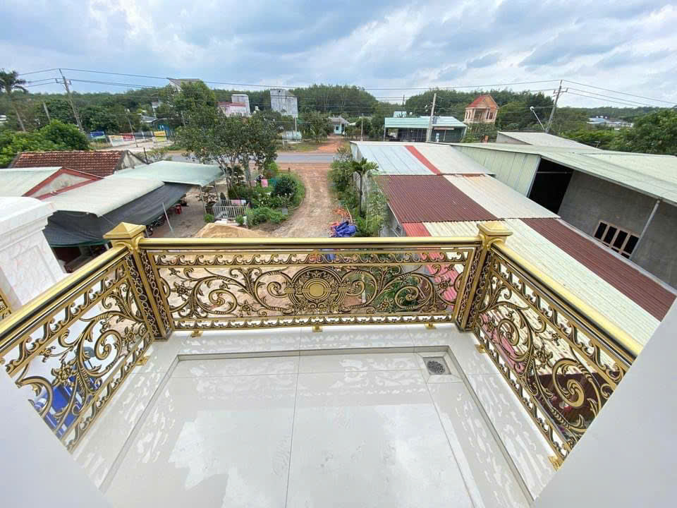 Lan can mẫu LC12