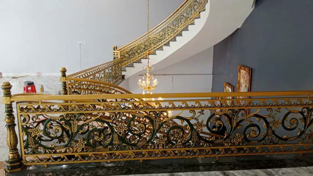 Cầu thang mẫu C28