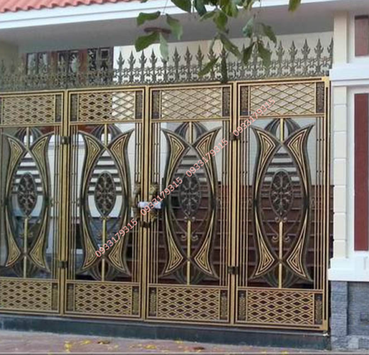 Cổng nhôm đúc 4 cánh mẫu 10
